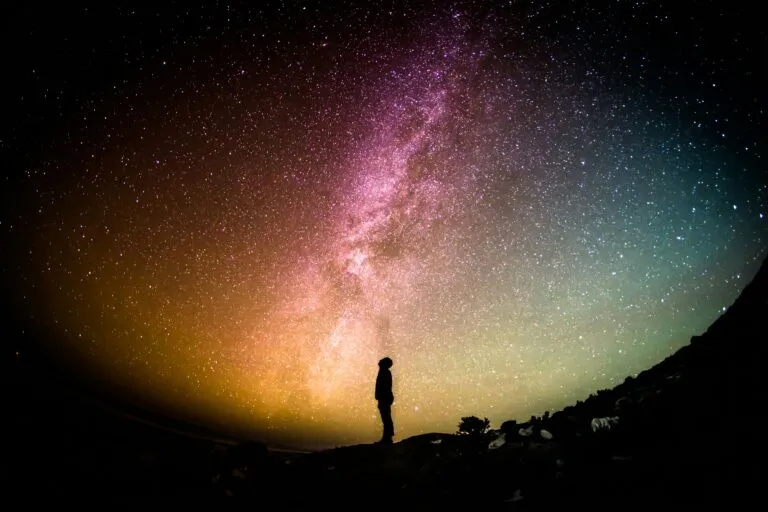 ¿Ha demostrado la ciencia la inexistencia de Dios? Deconstruyendo falsas suposiciones.